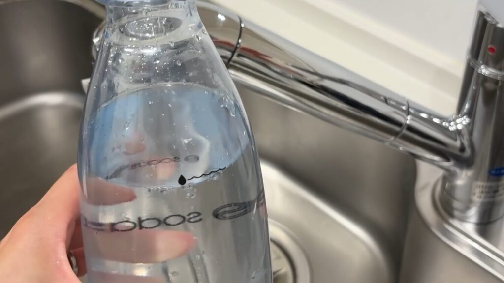 ソーダストリーム専用ボトルの水位線